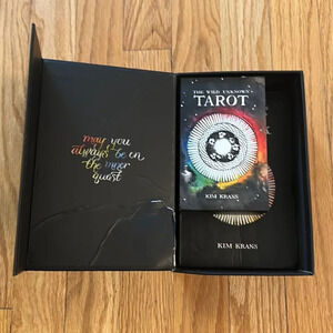 The Wild Unknown Tarot guidebook in box but box’s is damaged- set in good cond